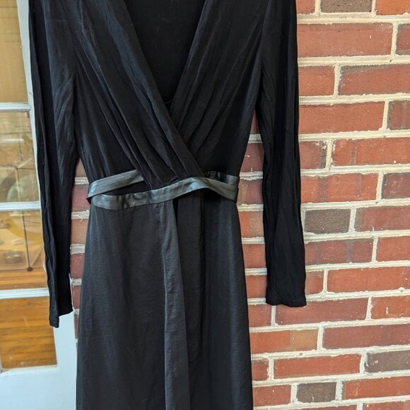 BCBG Dresses & Skirts - BCBG Wrap dress with cape